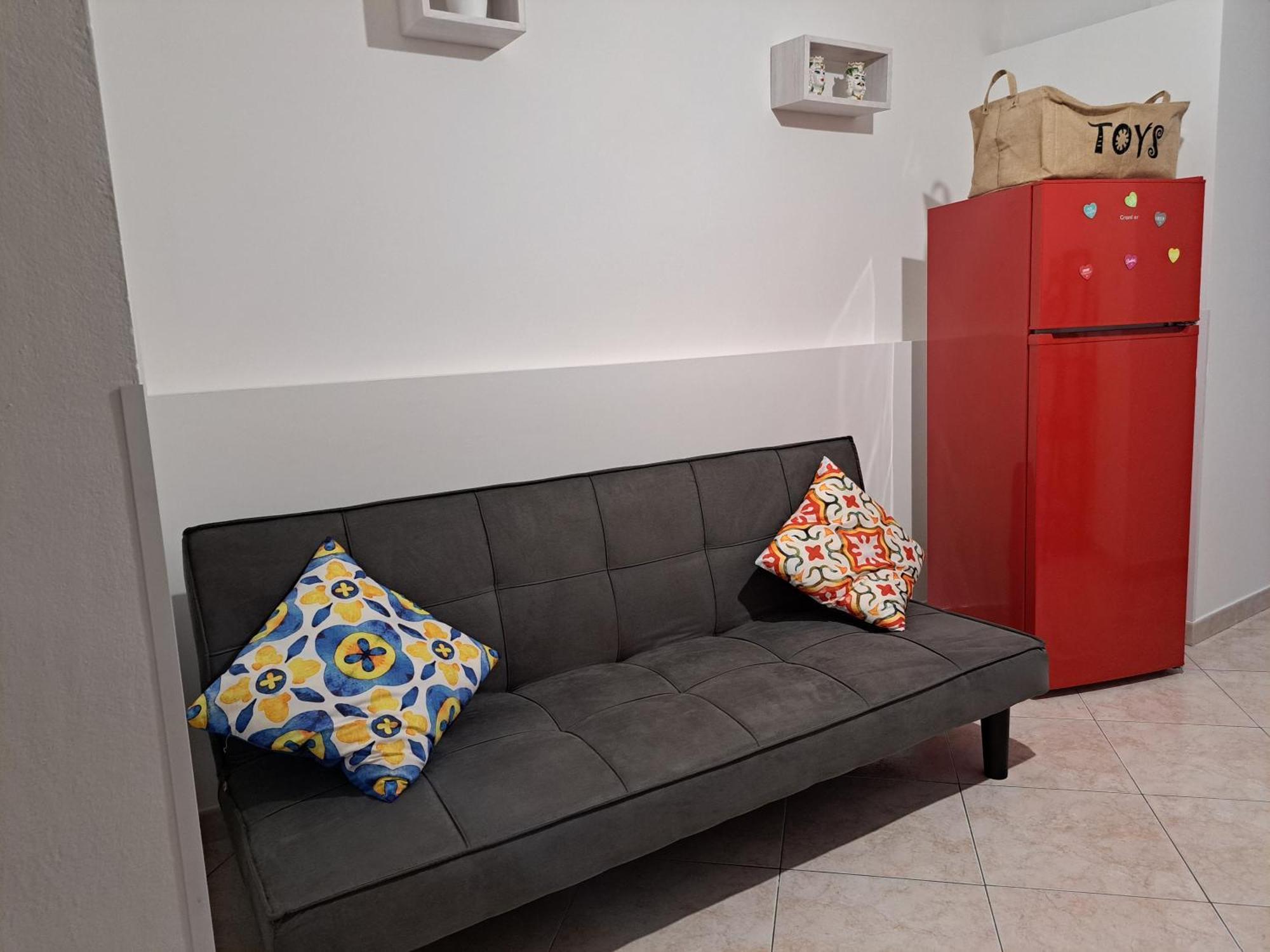 U Liotru Home CTA Exteriör bild